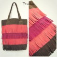 /album/bolsos/bolso-de-flecos-marron-coral-fucsia-jpg/